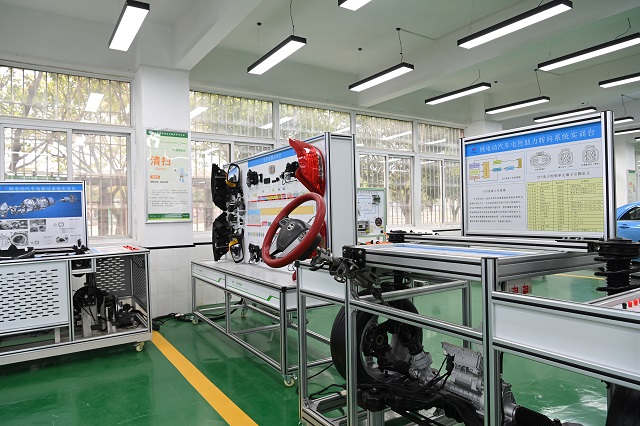 新能源汽车2.640.JPG