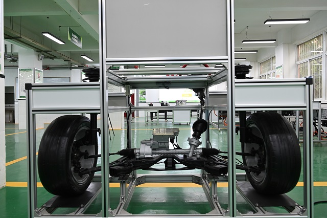 新能源汽车6.640.JPG